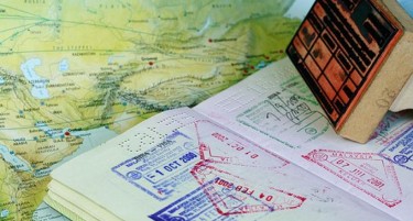 УДАР ЗА ТРАМП: ЕУ може да ги врати визите за Американци