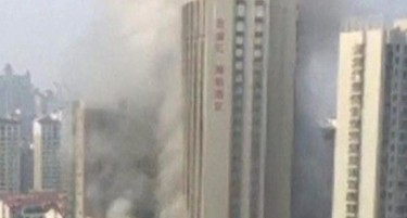 (ФОТО+ВИДЕО) ПОЖАР ВО КИНЕСКИ ХОТЕЛ: Изгореа 10 луѓе внатре