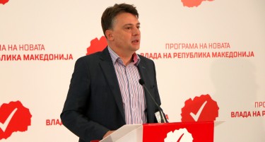 Шилегов: Иванов избра да ја продлабочи кризата и да замине во Азербејџан