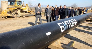 Гасификацијата „трка“ меѓу ВМРО ДПМНЕ и СДСМ