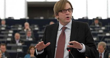 Ги Верхофштад: Македонија нема време за губење, во прашање е нејзината иднина