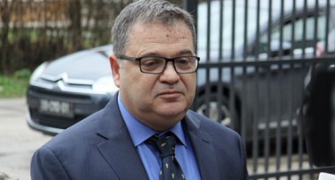 Тимоние: Доколку остане статус кво во политичката криза, цената за Македонија би била висока