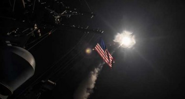 (ВИДЕО) ТРАМП ГО ПРОМЕНИ СТАВОТ КОН АСАД: Жестоки воздушни удари на САД врз Сирија