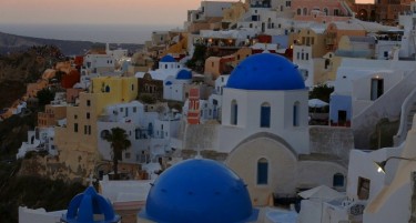 ЛЕТО 2017 може да ги врати насмевките на грчките хотелиери