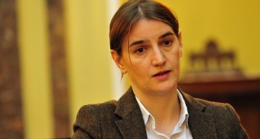 „Врие“ во партијата на Вучиќ, нема единство за гласање на Брнабиќ