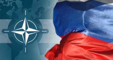 НАТО сакал да ја подели Русија?