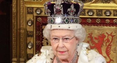 Колку пари даваат Британците за кралицата?