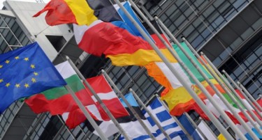 УШТЕ ШЕСТ МЕСЕЦИ: ЕУ ги продолжи санкциите против Русија
