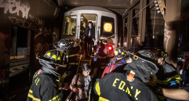 Голема железничка несреќа во Њујорк - Воз излета во метрото