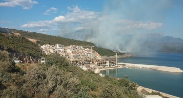 Дваесетина пожари во Тиват, евакуација на туристи