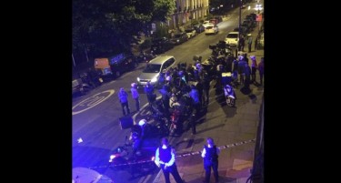 Уапсени момчиња кои фрлале киселина врз луѓе во Лондон