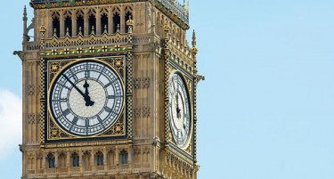(ВИДЕО) НА БИГ БЕН МУ ОДЅВОНИ: Симболот на Лондон од денес ќе молчи се до 2021 година