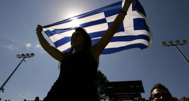 КАТИМЕРИНИ: Грција загрижена, „Србија бесна поради односите на Македонија и Косово“