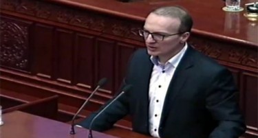 Експрес: Милошоски се смирил со Мицкоски