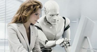 Топ 5 професии на кои им се заканува замена со роботи