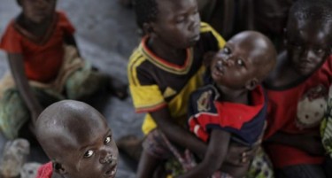 ГЛАД И СЕ ЗАКАНУВА НА НАЈМЛАДАТА ДРЖАВА: 1.25 милиони луѓе се без храна