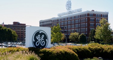 Американски General Electric потпиша три зделки вредни 3,5 милијарди долари со кинески компании