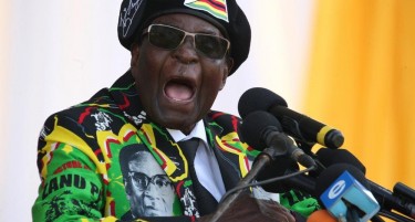 ЗА НЕГО ДЕНЕС ЗБОРУВА ЦЕЛ СВЕТ: Кој е Роберт Мугабе-претседателот со најдолг стаж?