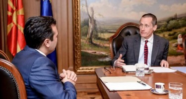 Премиерот Заев поканет од Тереза Меј да учествува на Самитот во Лондон