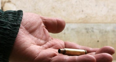 Стружанец ранет од заталкан куршум пред својот дом