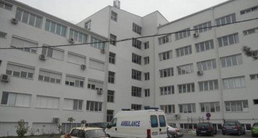 Ранет маж од велешката болница префрлен на скопските клиники