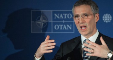 Столтенберг: Откако ќе се реши спорот за името Македонија добива покана за НАТО