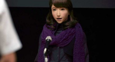 (ВИДЕО) Робот ќе ги чита вестите на јапонската телевизија