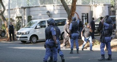 Напад, грабеж и убиство на шест лица во Јужна Африка