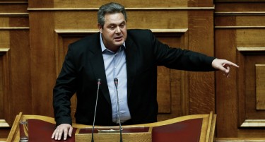 Грчкиот министер за одбрана ќе направи се за да не се даде името Македонија
