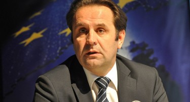 Љајиќ се противи на воведувањето контрамерки кон Македонија