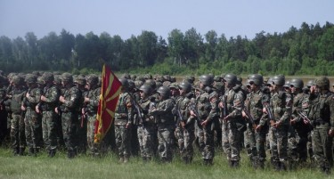 Војници од Тетово со прострелни рани итно пренесени во Скопје