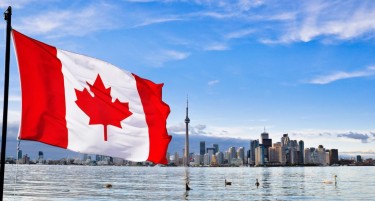 Млада Канаѓанка ќе добива 1000 долари месечно до крајот на животот