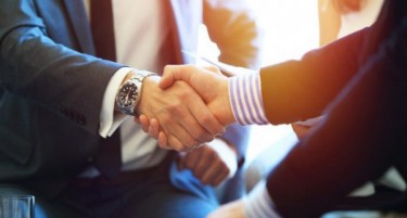 ЕКСПЕРТСКИ СОВЕТИ: Колку пари да барате при преговори за повисока плата?