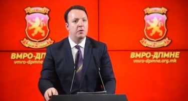 Николовски за извештајот од ЕК: Петките со кои Заев сака да се пофали всушност се двојки