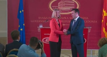 Kaко Могерини ги коментира најавите од Грција дека името не може да се реши до јуни?