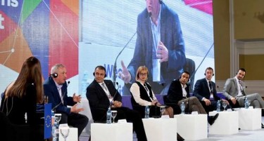 Заклучоци: Преку глобално признаени ИТ сертификати како дел од матурските испити до зголемување на дигиталните вештини.