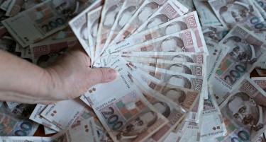 По раст на БДП тие се најлоши во своето опкружување