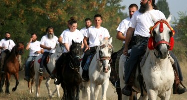 Данев: По 40 години, нема државни пари за „Илинденски марш“