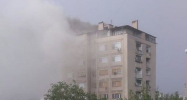 Гори зграда во скопската населба Аеродром