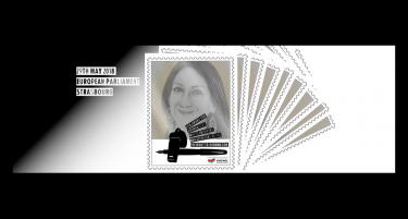 Луѓето кои ги открија „бомбите“ во трка за европска награда заедно со Асанж