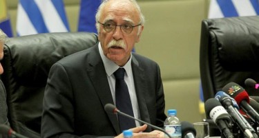 Уште еден грчки министер го отфрли предлогот „Илинденска“