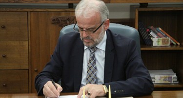 ТРАДИЦИОНАЛНО: Џафери го честита празникот