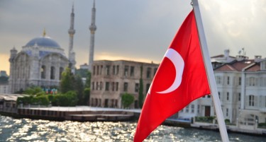 Турција исправена пред тешка економска криза