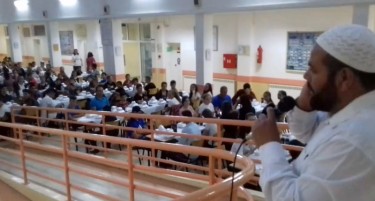 Парична казна за директорот и училиштето во Радовиш за верскиот обред