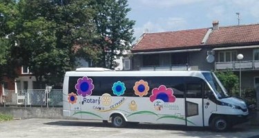 Ротари Клуб Скопје – Центар донираше училишен автобус за децата со посебни потреби