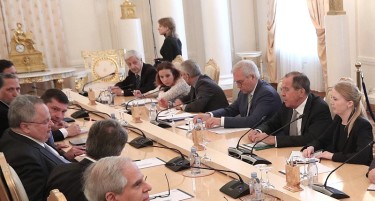 Русија го поддржа договорот на Скопје и Атина