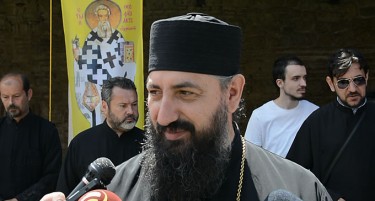 Дали Отец Пимен даде поддршка за „Северна Македонија“?