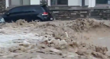 ВИДЕО: Една од омилените дестинации на македонските туристи погодено од поплава