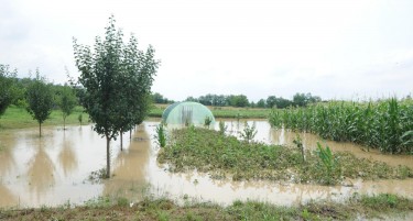 По потопот Србија парализирана