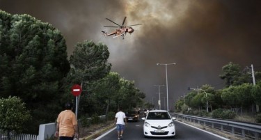 Приведен маж кој е осомничен за пожарите во Грција